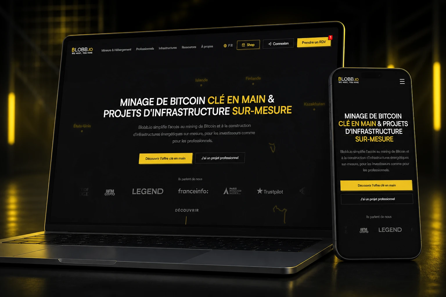 Blobb.io website presented on a laptop and smartphone in a black and yellow studio